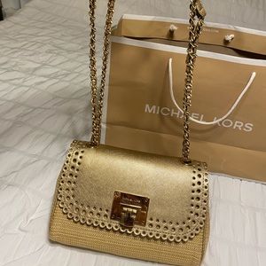 Precious 👛 MK purse